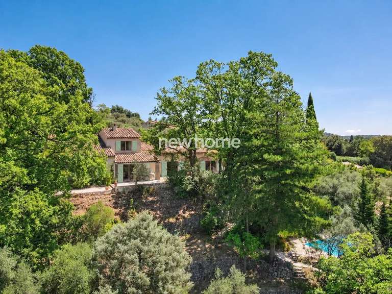 Maison Montauroux - 2 chambres - 187m²