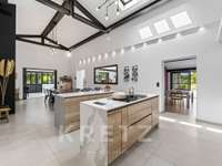 Vente maison 13 pièces Vente maison 13 pièces