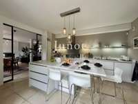 Location maison 9 pièces Location maison 9 pièces
