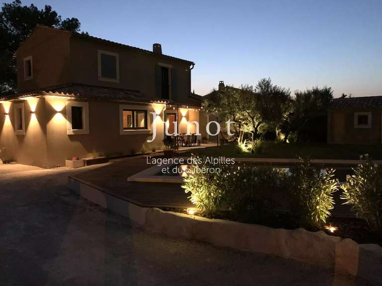 Villa Saint-Rémy-de-Provence - 3 bedrooms - 140m²