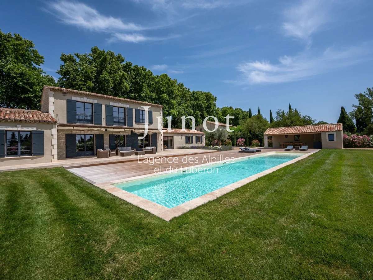 House Paradou