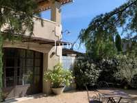 Location maison 8 pièces Location maison 8 pièces