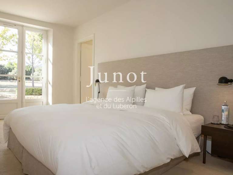 House Eygalières - 8 bedrooms - 550m²