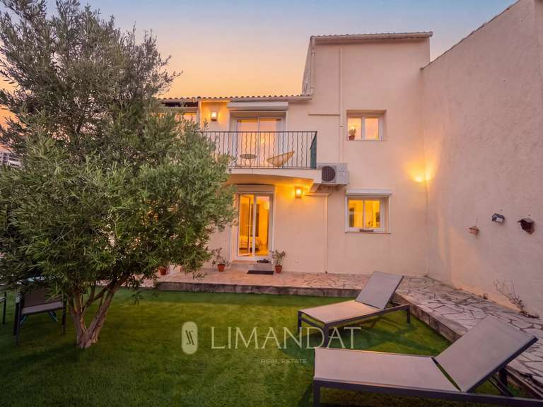 Villa Saint-Raphaël - 5 chambres - 123m²