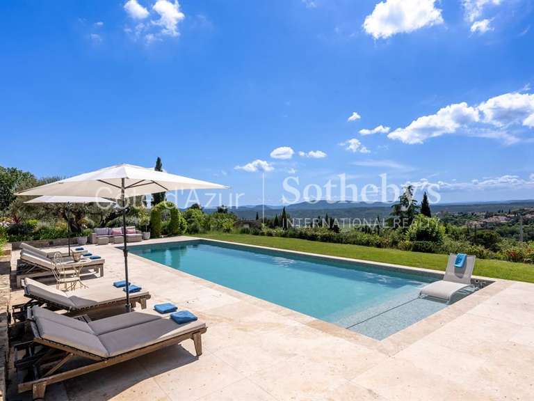 Maison Tourrettes - 5 chambres - 327m²