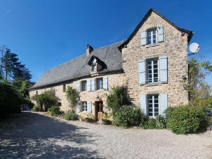 Maison Maleville - 6 chambres - 300m²
