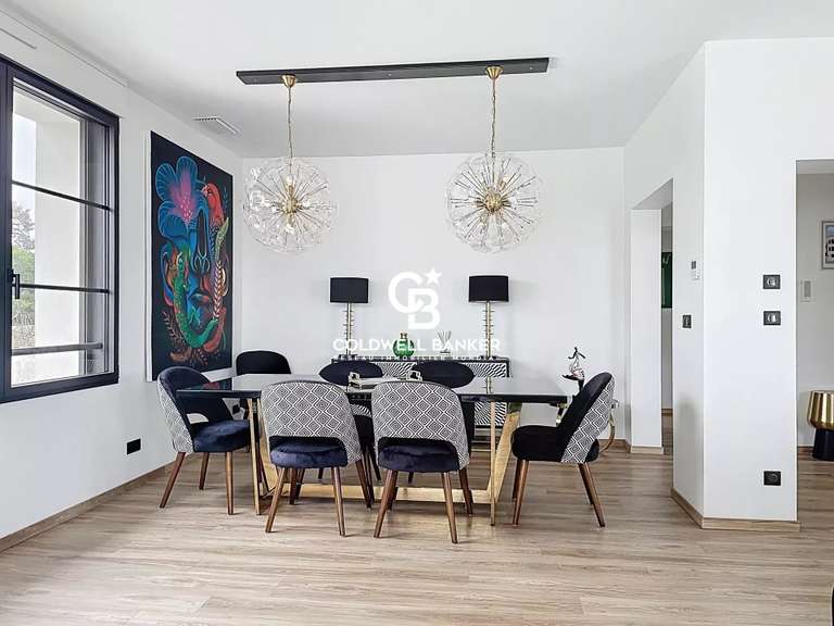 Hôtel particulier avec Vue sur mer Saint-Georges-de-Didonne - 300m²