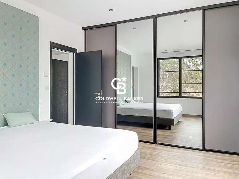 Hôtel particulier avec Vue sur mer Saint-Georges-de-Didonne - 300m²