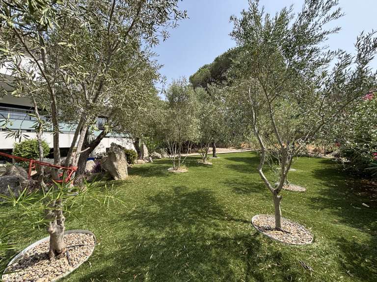 Appartement Porto-Vecchio - 5 chambres - 114m²