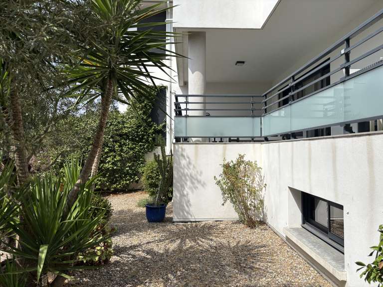 Appartement Porto-Vecchio - 5 chambres - 114m²
