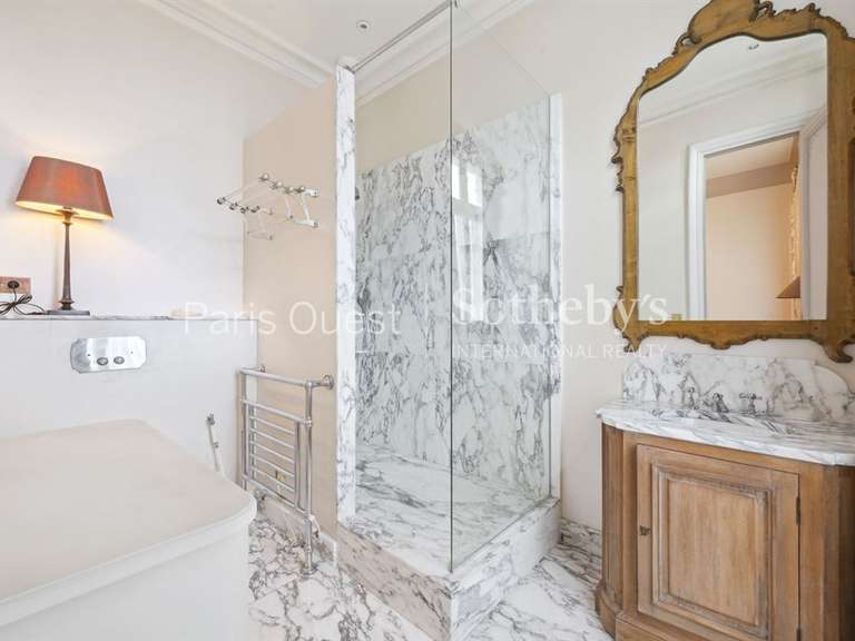 Appartement Paris 7e - 3 chambres - 320m²
