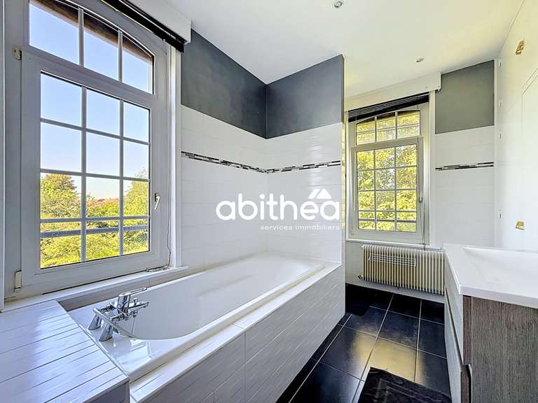 Maison Dourges - 7 chambres - 302m²