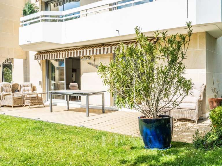 Appartement Saint-Germain-en-Laye - 3 chambres - 103m²