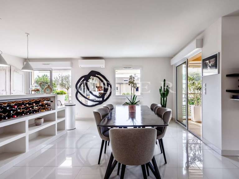 Appartement L'Isle-sur-la-Sorgue - 2 chambres - 123m²