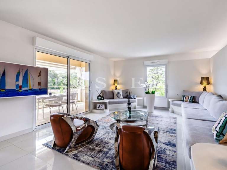 Appartement L'Isle-sur-la-Sorgue - 2 chambres - 123m²