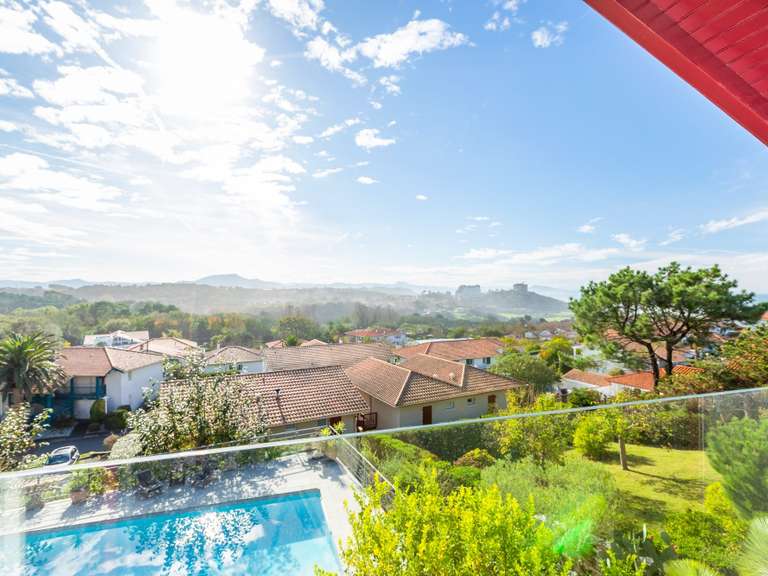 Maison Biarritz - 5 chambres - 207m²