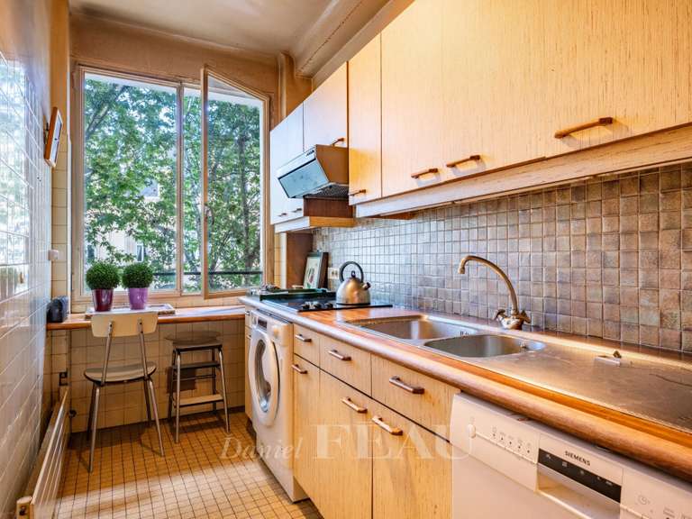 Appartement Neuilly-sur-Seine - 3 chambres - 84m²
