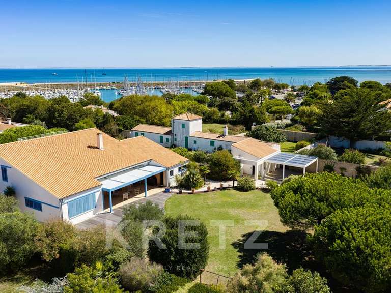 Maison Saint-Denis-d'Oléron - 5 chambres - 360m²