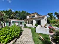 Vente maison 9 pièces Vente maison 9 pièces