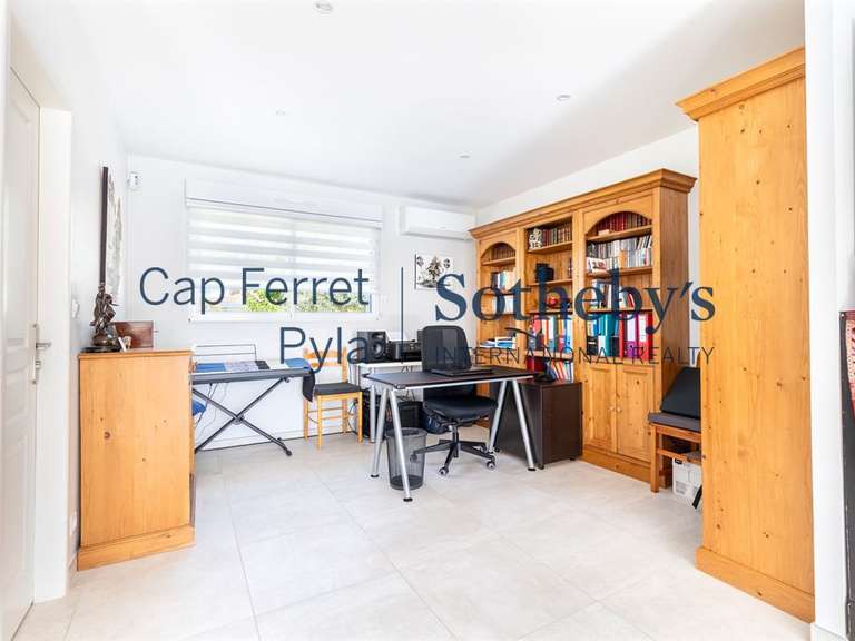 Maison La Teste-de-Buch - 4 chambres - 207m²