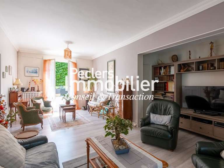 Maison Rueil-Malmaison - 3 chambres - 127m²