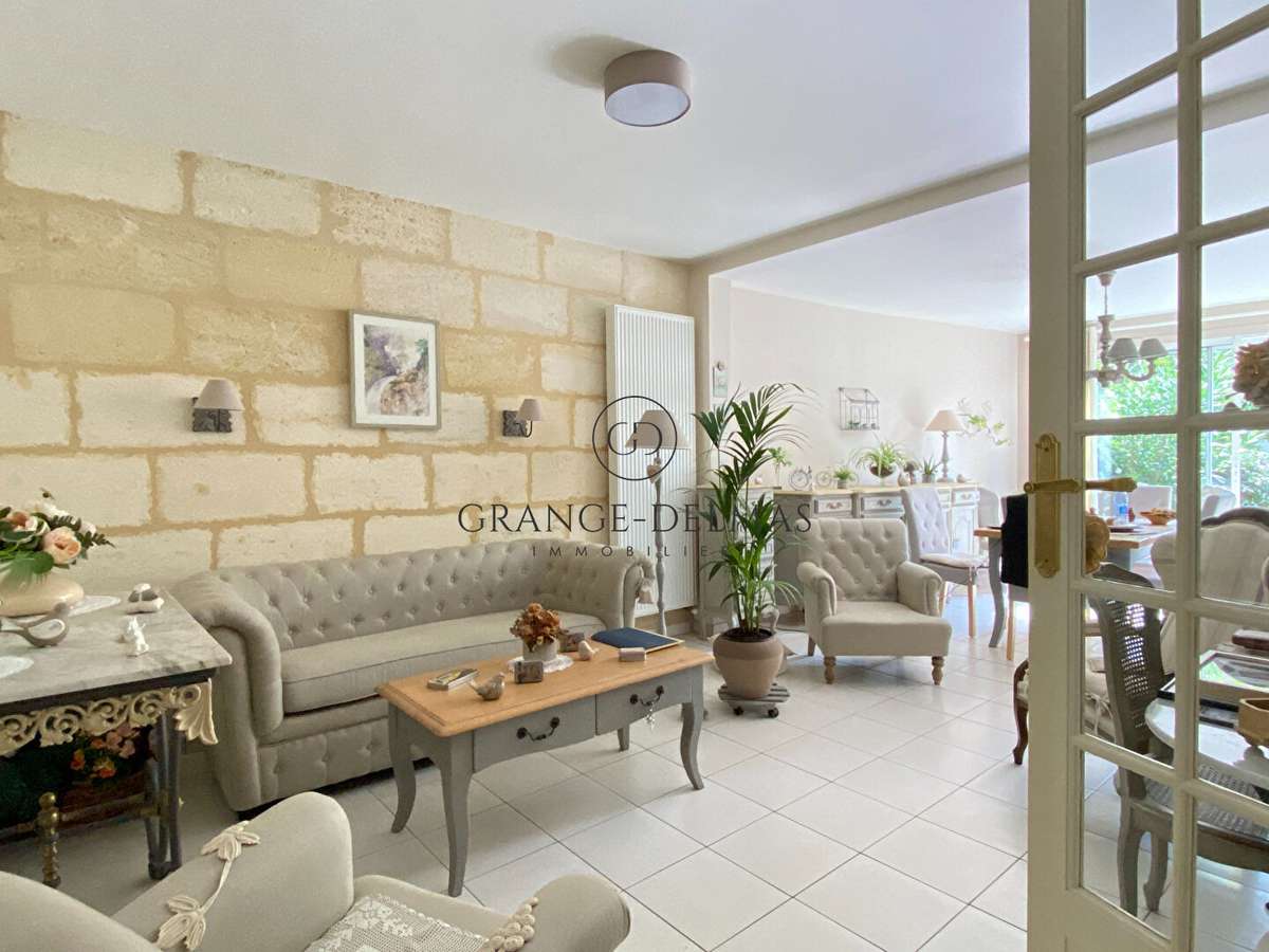 House Bordeaux
