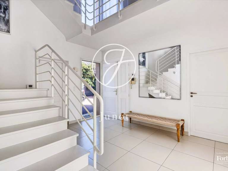 Maison La Celle-Saint-Cloud - 5 chambres - 465m²