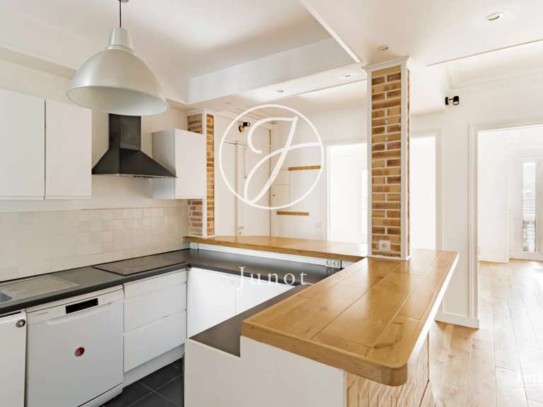 Appartement Paris 17e - 2 chambres - 90m²