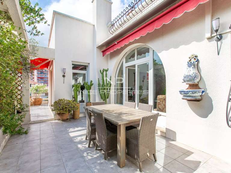Apartment with Sea view Nice - 2 bedrooms - 185m²