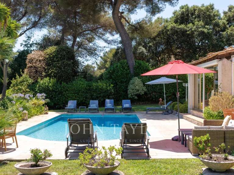 Maison Saint-Paul-de-Vence - 5 chambres - 232m²