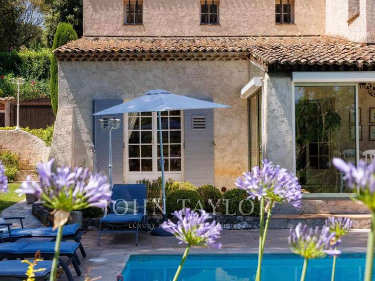 Maison Saint-Paul-de-Vence - 5 chambres - 232m²