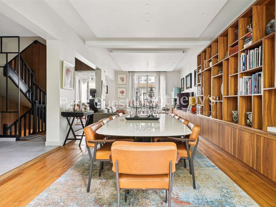 House Neuilly-sur-Seine