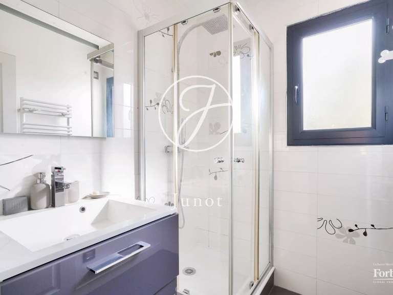 House Chatou - 4 bedrooms - 200m²