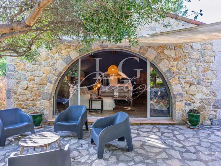 Maison Seillans - 5 chambres - 180m²