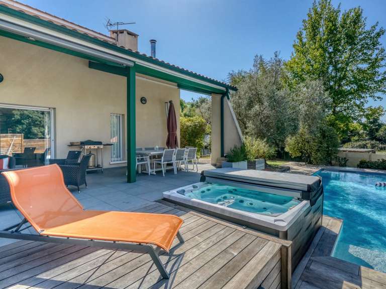 Maison Montussan - 5 chambres - 190m²