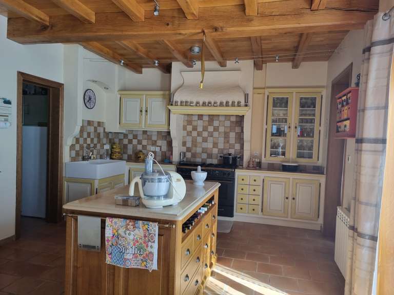 Maison Forcalquier - 3 chambres - 168m²