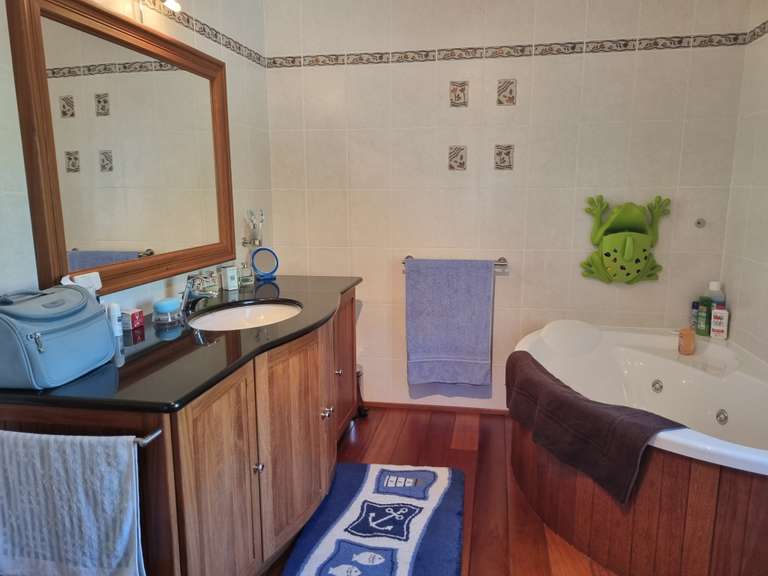 Maison Forcalquier - 3 chambres - 168m²