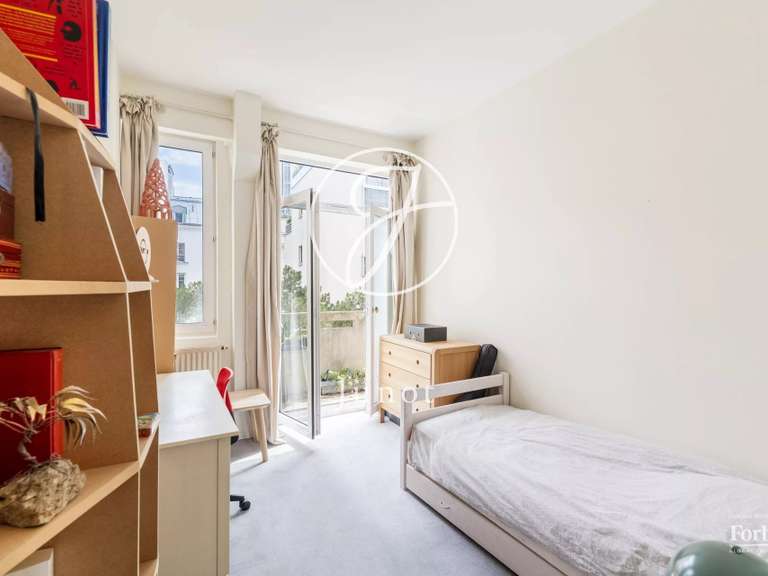 Appartement Paris 17e - 4 chambres - 176m²