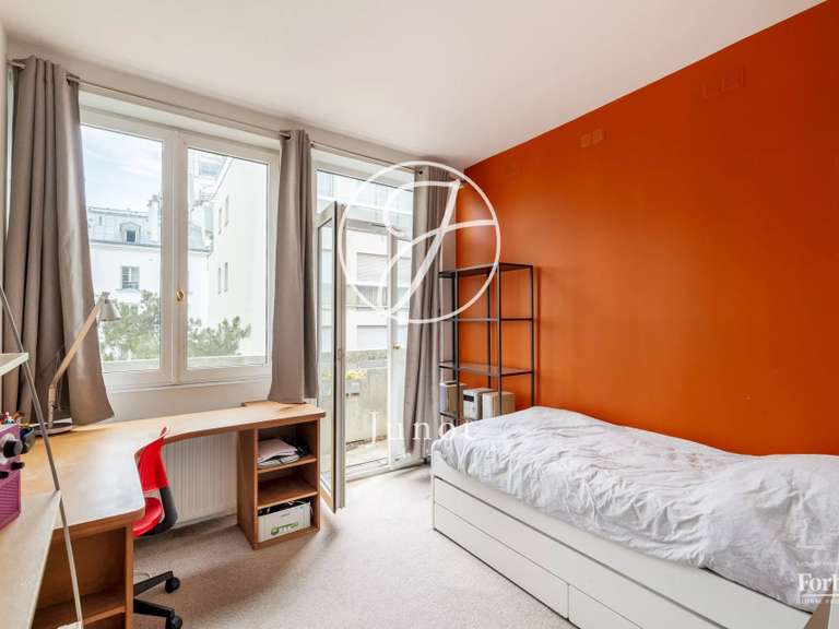 Appartement Paris 17e - 4 chambres - 176m²