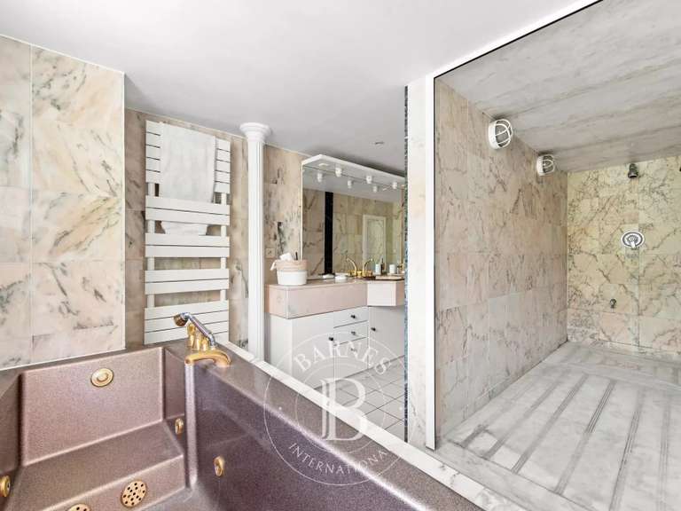 Appartement Nogent-sur-Marne - 4 chambres - 203m²