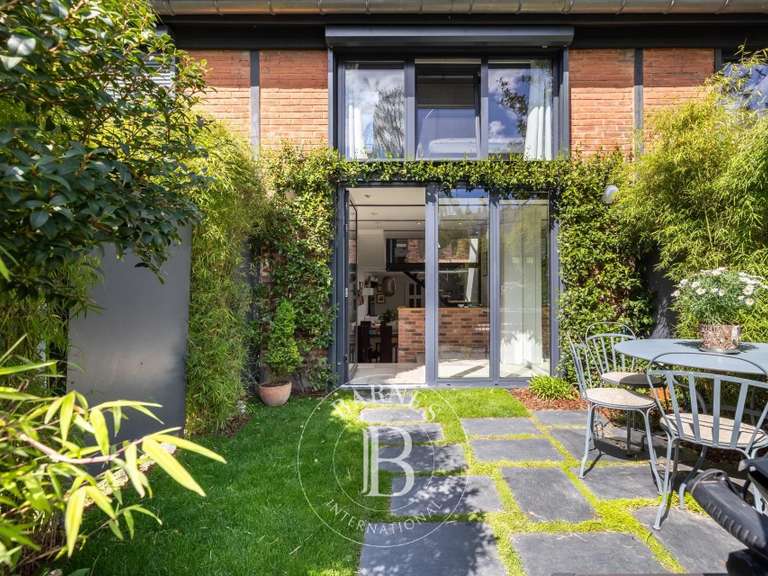 Appartement Nogent-sur-Marne - 2 chambres - 105m²
