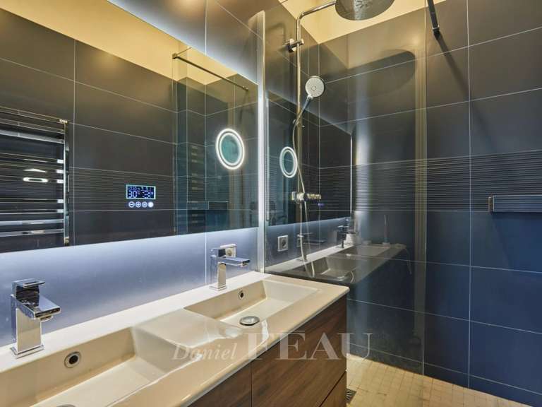 Appartement Paris 7e - 3 chambres - 130m²