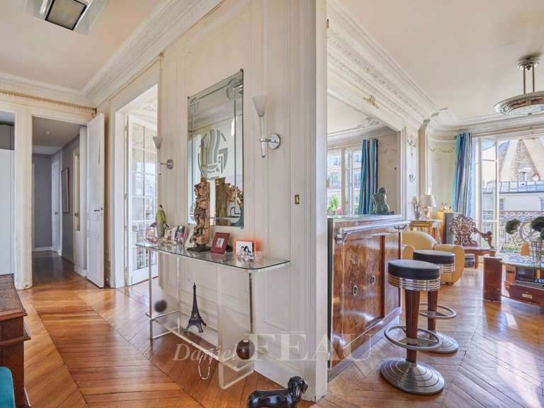 Appartement Paris 7e - 3 chambres - 130m²