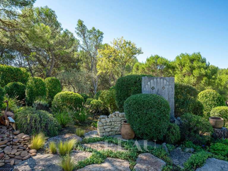 Property Mallemort - 4 bedrooms - 293m²