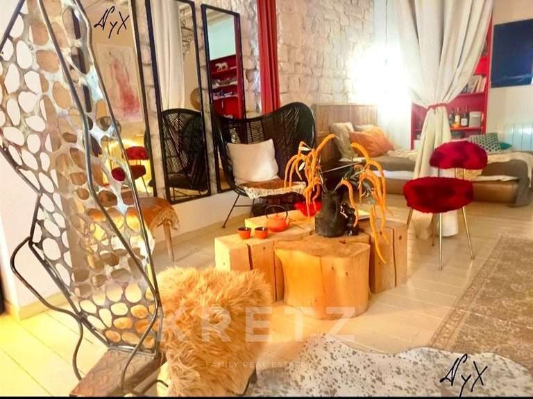 Apartment Paris 10e - 3 bedrooms - 120m²