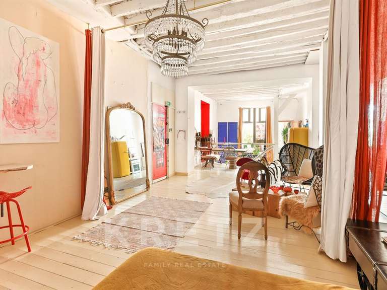 Apartment Paris 10e - 3 bedrooms - 120m²