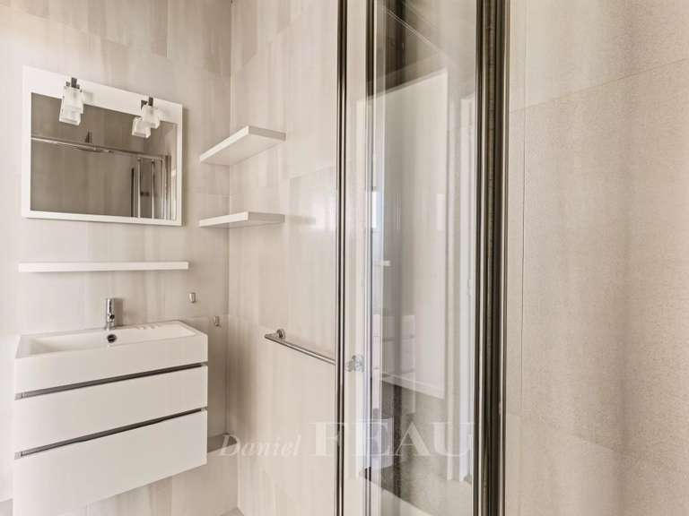 Appartement Neuilly-sur-Seine - 3 chambres - 207m²