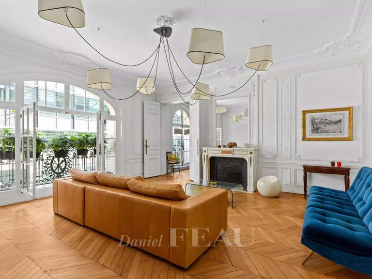 Appartement Paris 8e - 3 chambres - 190m²