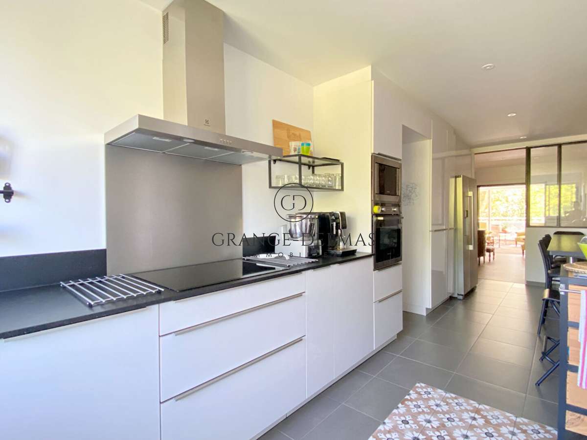 Apartment Bordeaux