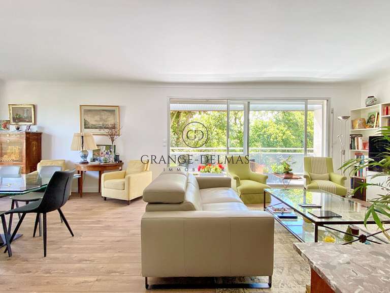 Appartement Bordeaux - 3 chambres - 135m²